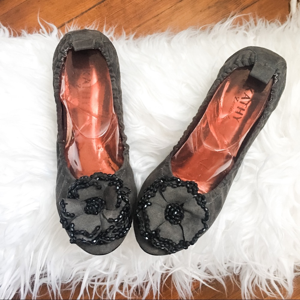 Kathy Van Zeeland Beaded Floral Flats Size 6.5M